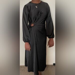 House of Harlow 1960 Black Midi Dress